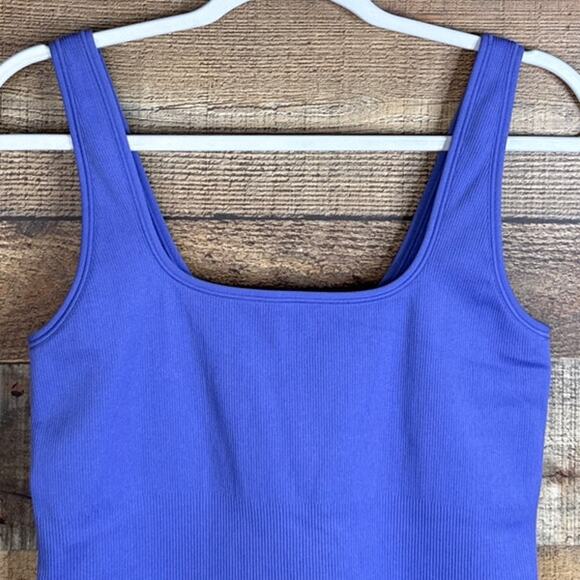 Athleta Aurora Bodysuit Shortie Shorts Purple Blue Size Medium - Picture 3 of 11